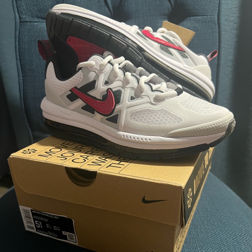 Nike Air Max White and Red Shoes
